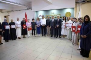 afet-sonrasi-ogretmenlerde-psikososyal-iyiles-19940585_amp