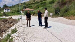 akcadag-da-6-kilometrelik-grup-yolunda-calism-19914534_amp
