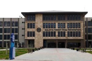 malatya-turgut-ozal-universitesi-nde-bilisim-19942672_amp