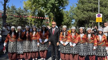 malatya-da-koruyucu-aile-gunu-dolayisiyla-kor-2-20005754_amp