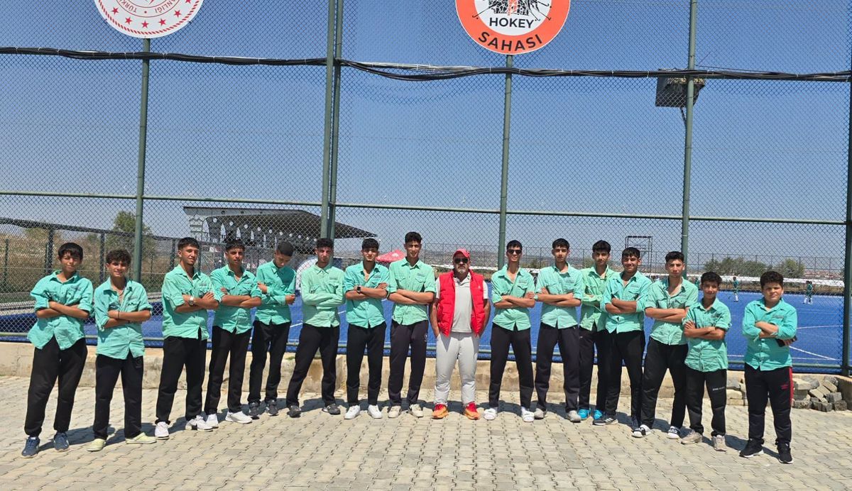 malatya-hokeyde-turkiye-4-uncusu-oldu-20141145_amp